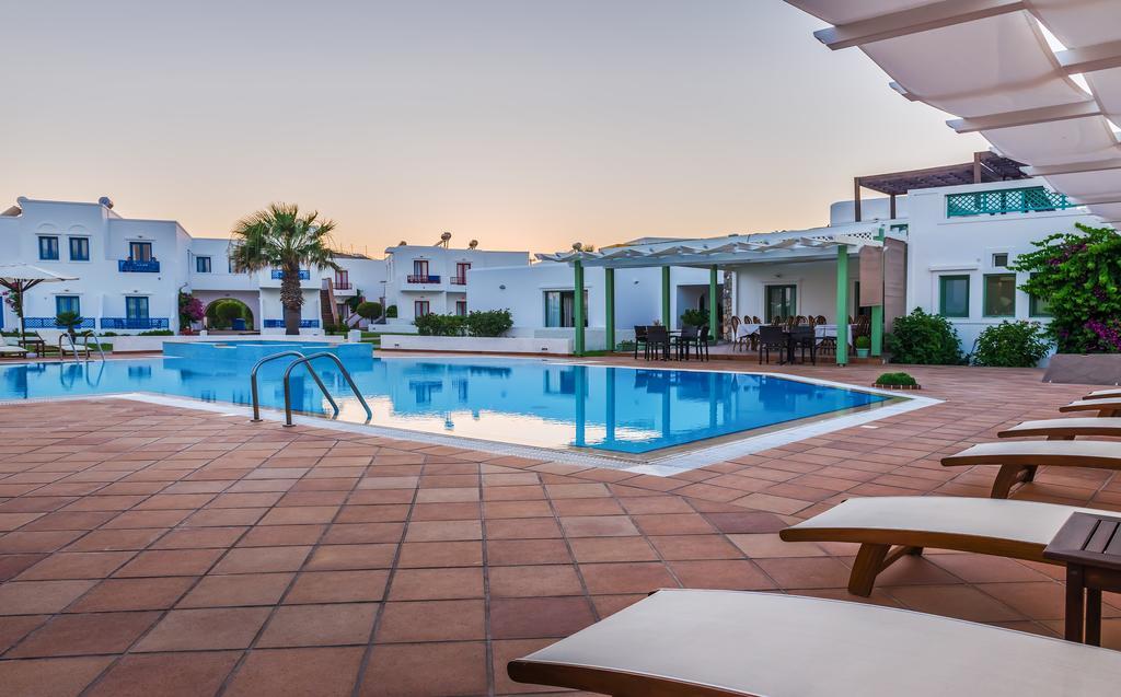 Maltezana Beach Hotel Buitenkant foto