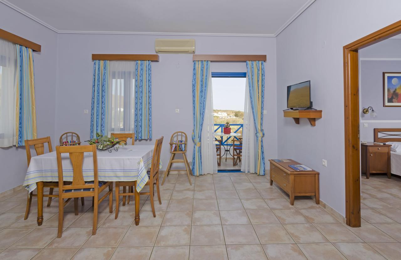 Maltezana Beach Hotel Buitenkant foto